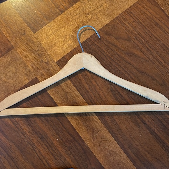 VINTAGE WOODEN HANGER - ABBEY HOTEL 151 W. 51ST ST. NYC  - NICE COLLECTIBLE! - Picture 4 of 10